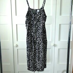 Divided Size 6 cheetah print sundress